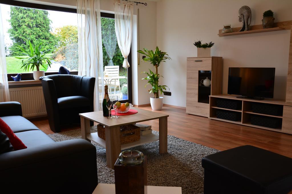 Ferienwohnung Hedi Mastershausen Ruang foto